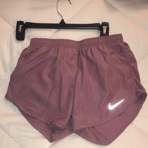 Nike running short
